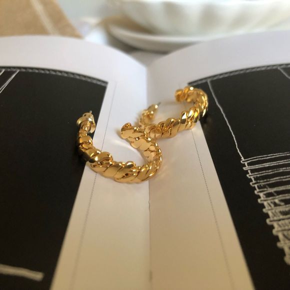 18K Thick Gold Plated Delicate Weaved Rope Earrings - Picture 9 of 10